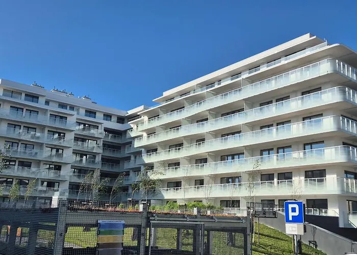 Polanki Aqua F005 아파트호텔 3*